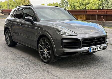 Porsche Cayenne Turbo*APPROVED*06/28*Deutsch*Sportabgas*