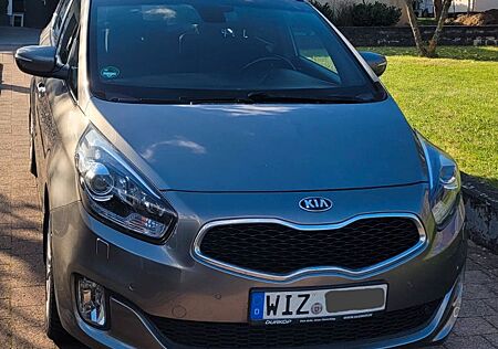 Kia Carens 1.7 CRDi Vision DCT Vision