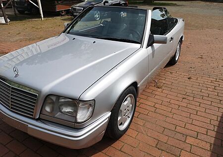 Mercedes-Benz 200 gebraucht kaufen Mercedes-Benz 200