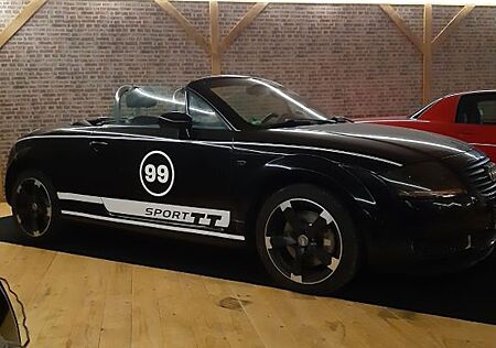 Audi TT Roadster 1.8T -