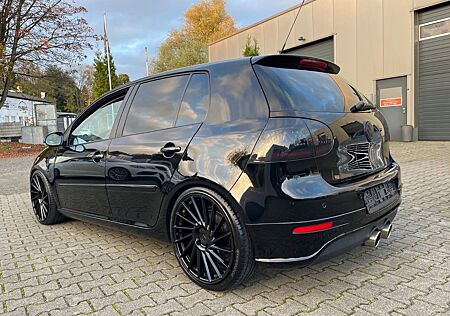VW Golf Volkswagen V 1.4 Lim. United R 32 Optik 19" Neuzstd!