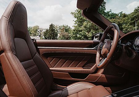 Porsche 992 GTS Cab.HAL/Matrix/Innodrive/Leder braun,930