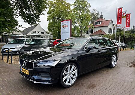 Volvo V90 2.0 D3 automatik / ADAP. CRUISE / LEDER / AH