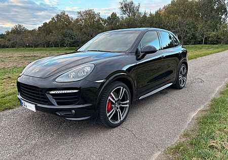 Porsche Cayenne GTS