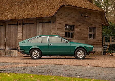 Alfa Romeo Alfetta GTV 2000