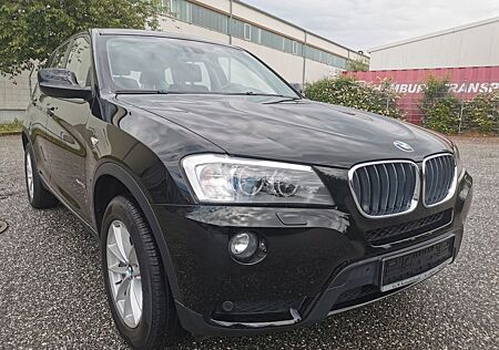 BMW X3 xDrive 20 d *Xenon*1.Hand*