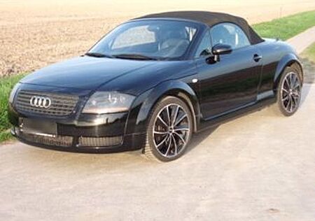 Audi TT Roadster 1.8T 110KW -