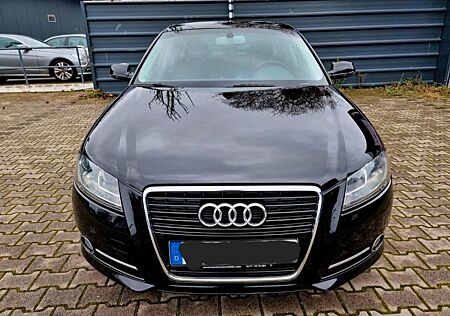 Audi A3 2.0 TDI (DPF) S line Sportback S line