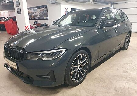 BMW 330d Touring Sport Line*Laser*Kamera*Keyless-Go