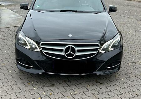 Mercedes-Benz E 200 BlueTEC -