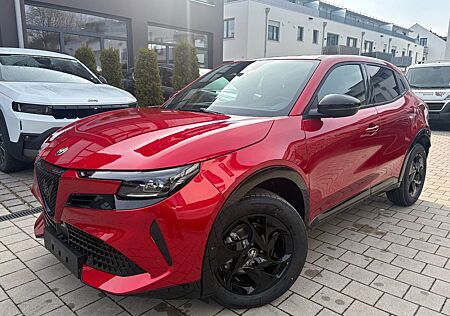 Alfa Romeo Junior Ibrida 1.2 VGT 48V-Hybrid 107 kW Ti