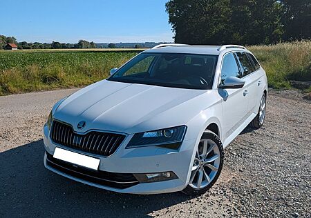 Skoda Superb 2.0 TDI SCR DSG Style Combi Style