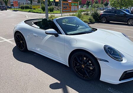 Porsche 992 Carrera Cabriolet Carrera