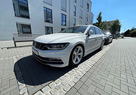 VW Passat Variant Volkswagen PASSAT RLINE SCR DSG PANO HIGHLINE LEDER