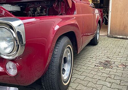 Ford F 100