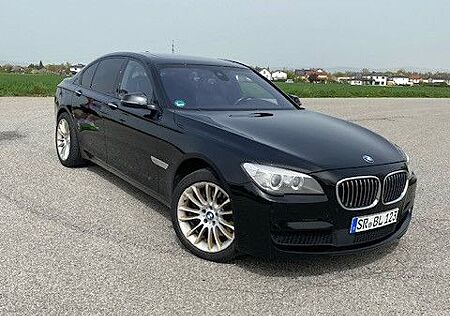 BMW 750d xDrive - Individual