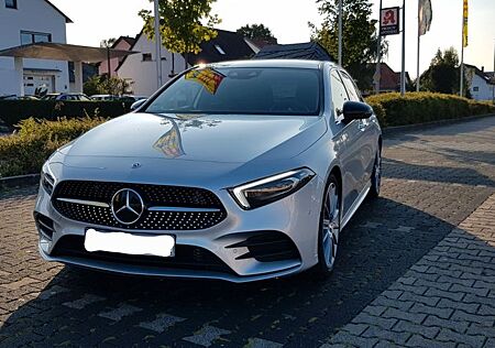 Mercedes-Benz A 220 DCT AMG