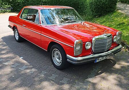 Mercedes-Benz 250 CE