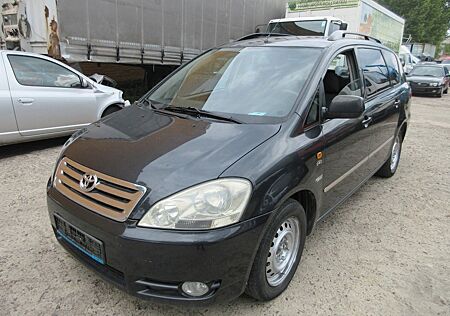 Toyota Avensis Verso 2.0 D-4D 7-Sitzer *KLIMA*