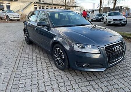 Audi A3 Sportback 1.6 TDI Attraction