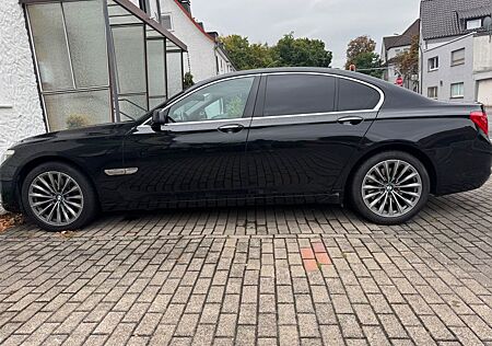 BMW 740d -