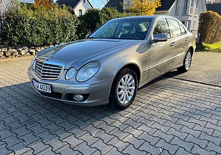 Mercedes-Benz E 200 KOMPRESSOR ELEGANCE Elegance