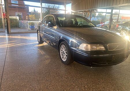 Volvo C70 2.4T Coupe Comfort Automatik TÜV07-2026