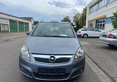 Opel Zafira B Edition Tüv neu