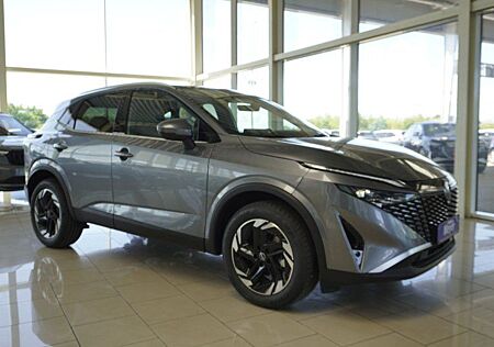 Nissan Qashqai 1,3 DIG-T Xtronic Pano/Head-Up/LED/el.Kl