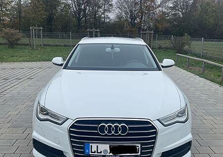 Audi A6 2.0 TDI Navi/LED/AHK/Alcantara