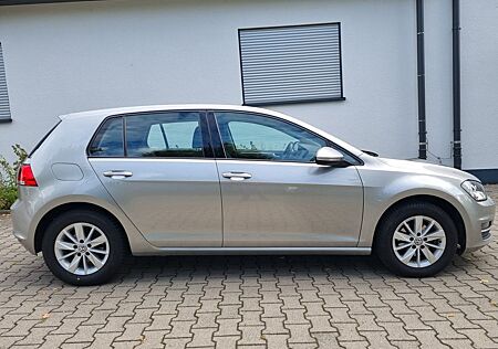 VW Golf Volkswagen 1.2 TSI BMT Highline
