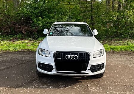 Audi Q5 2.0 TDI 140kW S Tronic Quattro - S Line Paket