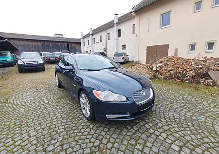 Jaguar XF 3.0 V6 Diesel Luxury Top Zustand.Euro5