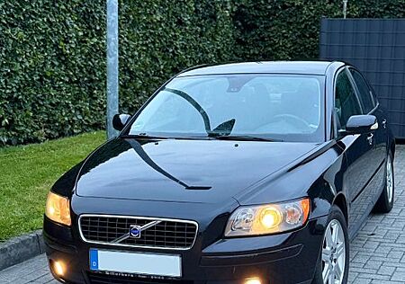 Volvo S40 2.4 -
