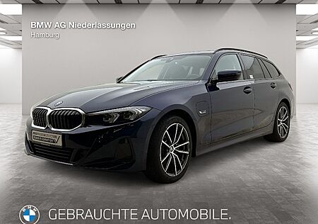 BMW 330e Touring AHK LiveCockpitProf Kamera