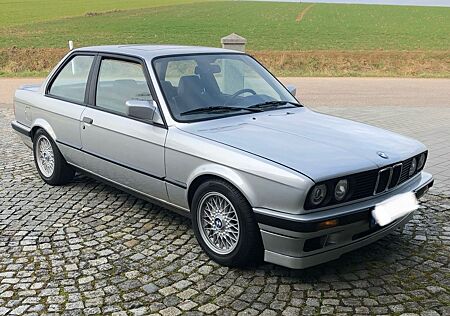 BMW 325i E30 2 Türer