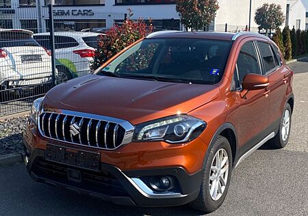 Suzuki SX4 S-Cross/Leder/Schiebedach/4X4