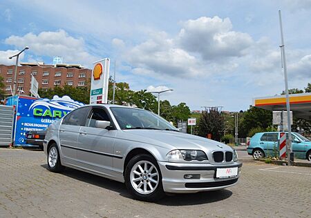 BMW 320i / Automatik / SHD / Klima / Limo