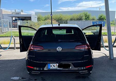 VW Golf Volkswagen 1.6 TDI 4MOTION BMT Comfortline Variant...