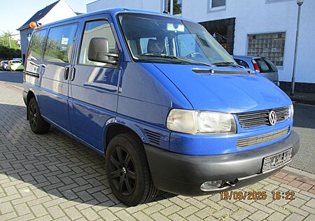 VW T4 Caravelle Volkswagen 2,5-l-Diesel TDI 65kW, 9-Sitzer