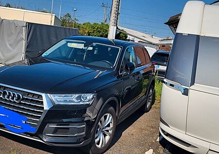 Audi Q7 3.0 TDI quattro tiptronic -