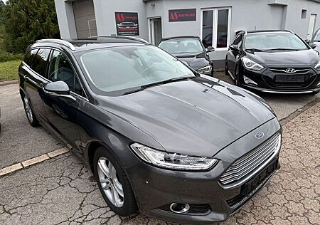 Ford Mondeo Turnier Titanium 76TKM/Navi/LED/SHZ/Euro6