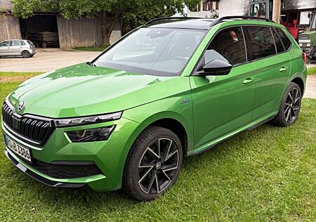 Skoda Kamiq 1.5 TSI MONTE CARLO Pano AHK virt Cockp