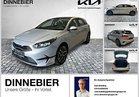 Kia Cee'd 1.5T Spirit Glasdach+LED+Navi+Kamera