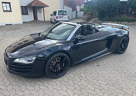 Audi R8 Spyder 5.2 FSI quattro