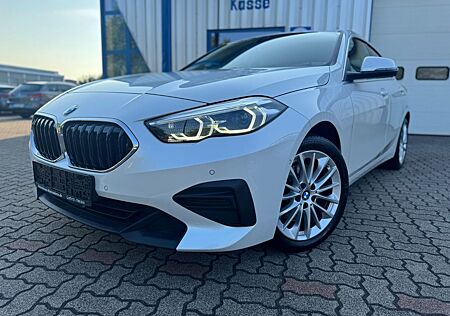 BMW 218 i | AUT | KLIMA | LED | SZH | CONNECTED