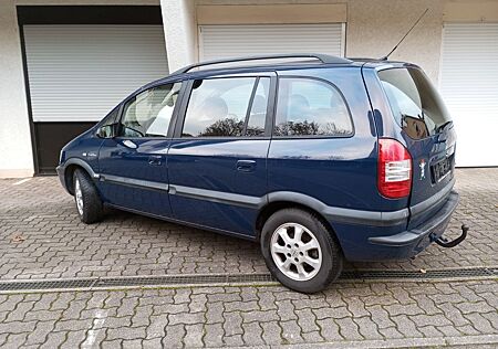 Opel Zafira 1.8 16V Executive Executive TÜV NEU