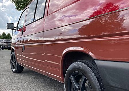 VW T4 Volkswagen Kult- mit Camping-Ausbau & sofort reisefertig!