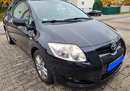 Toyota Auris 1,6-l-Valvematic Sol Sol