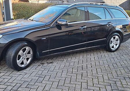 Mercedes-Benz E 350 CGI T BlueEFFICIENCY AVANTGARDE AVANTGARDE